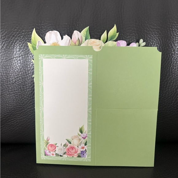 Floral Best Mom Ever Pop Up Card - Picture 6 of 7